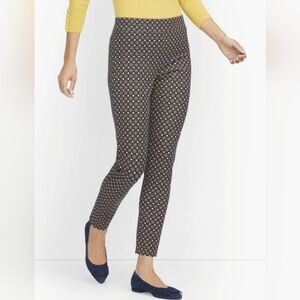 Counterparts Women's Brown Abstract Print Pull On Pants Size 8